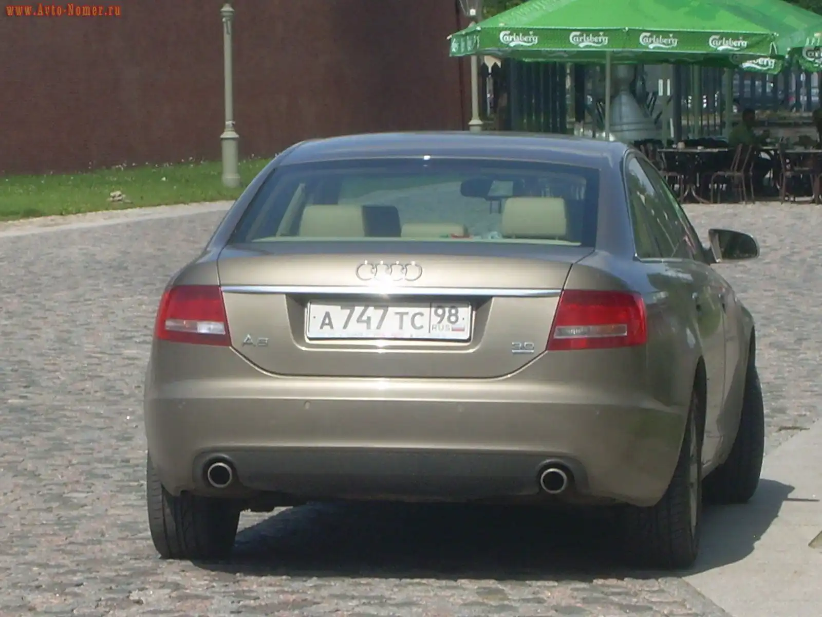 Фото автомобиля AUDI A6, 2004 — госномер Т265ТУ198. Цвет: БЕЖЕВЫЙ