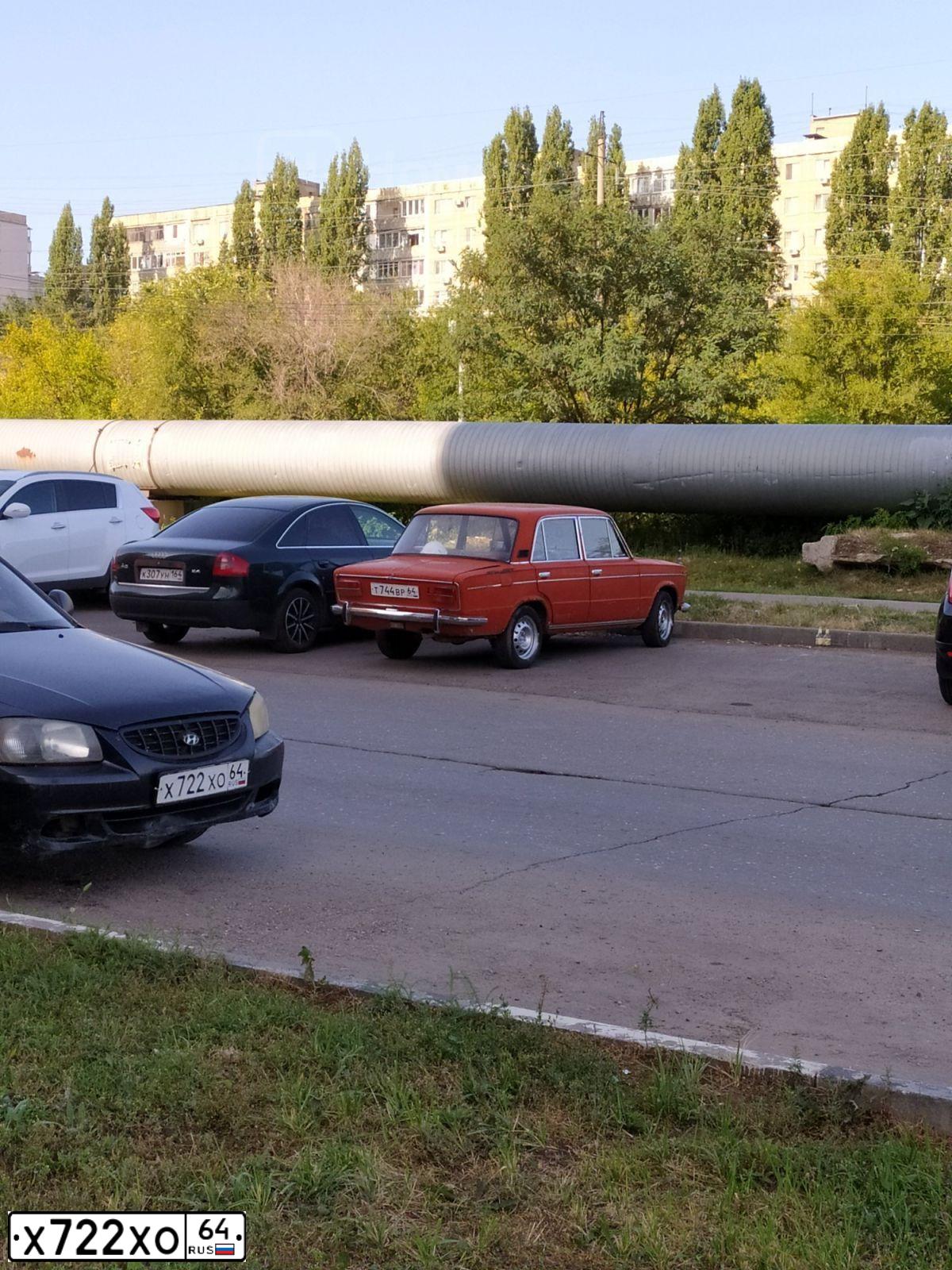 Фото автомобиля TAGAZ ACCENT, 2007 — госномер Т006АН64. Цвет: ЧЕРНЫЙ