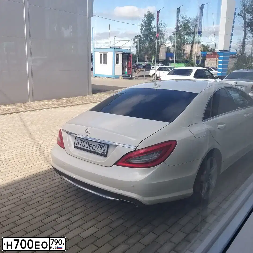 Фото автомобиля MAZDA 6, 2020 — госномер Н700ЕО790. Цвет: Красный