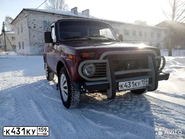 Фото автомобиля LADA 2121 NIVA, 2002 — госномер А547РМ18. Цвет: ТЕМНО-БОРДОВЫЙ
