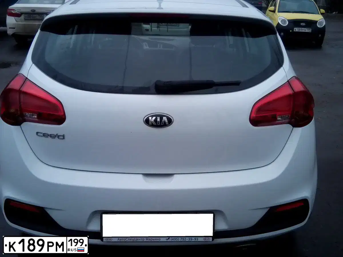 Фото автомобиля KIA PICANTO / MORNING, 2009 — госномер К189РМ199. Цвет: ЖЕЛТЫЙ