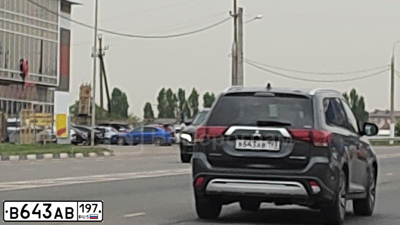 Фото автомобиля VOLVO V50, 2007 — госномер Е021ТН62. Цвет: ЗЕЛЕНЫЙ СВЕТЛЫЙ