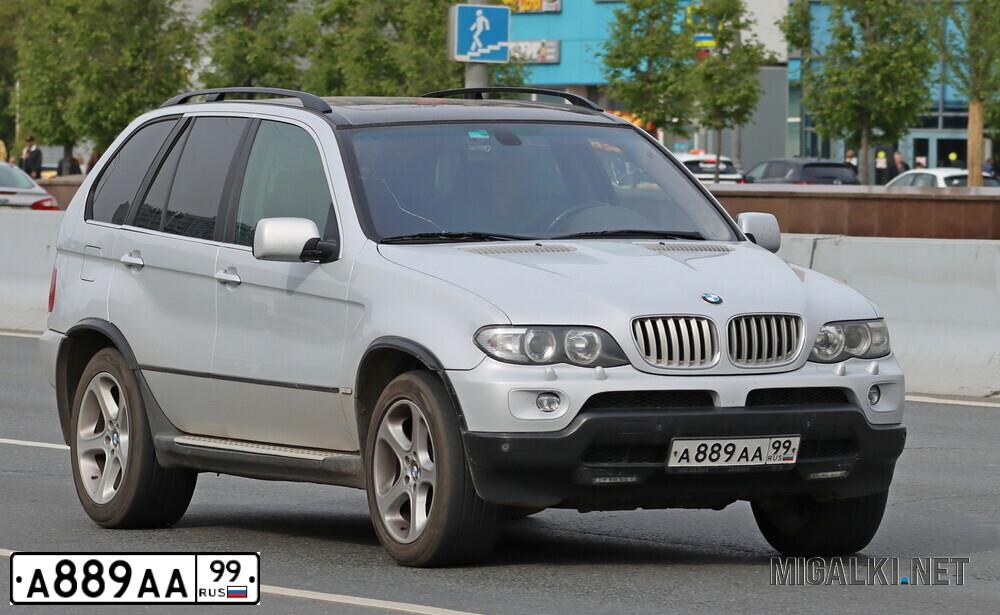 Фото автомобиля BMW X5, 2001 — госномер А485МР77. Цвет: ЧЕРНЫЙ
