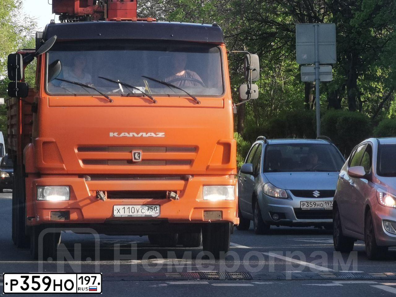 Фото автомобиля SUZUKI SX 4, 2011 — госномер Р359НО197. Цвет: ГОЛУБОЙ