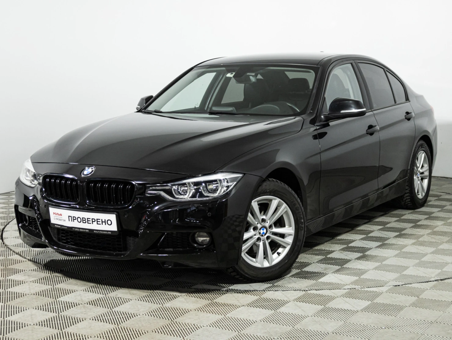 Фото автомобиля BMW 318, 2017 — госномер М893РМ198
