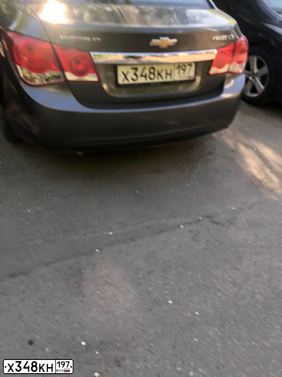 Фото автомобиля CHEVROLET CRUZE, 2011 — госномер Х348КН197. Цвет: СЕРЫЙ