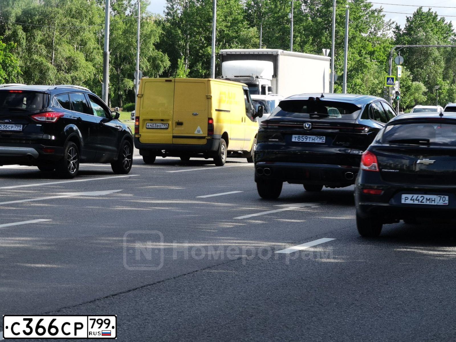 Фото автомобиля HYUNDAI CRETA, 2019 — госномер С366СР799. Цвет: Коричневый