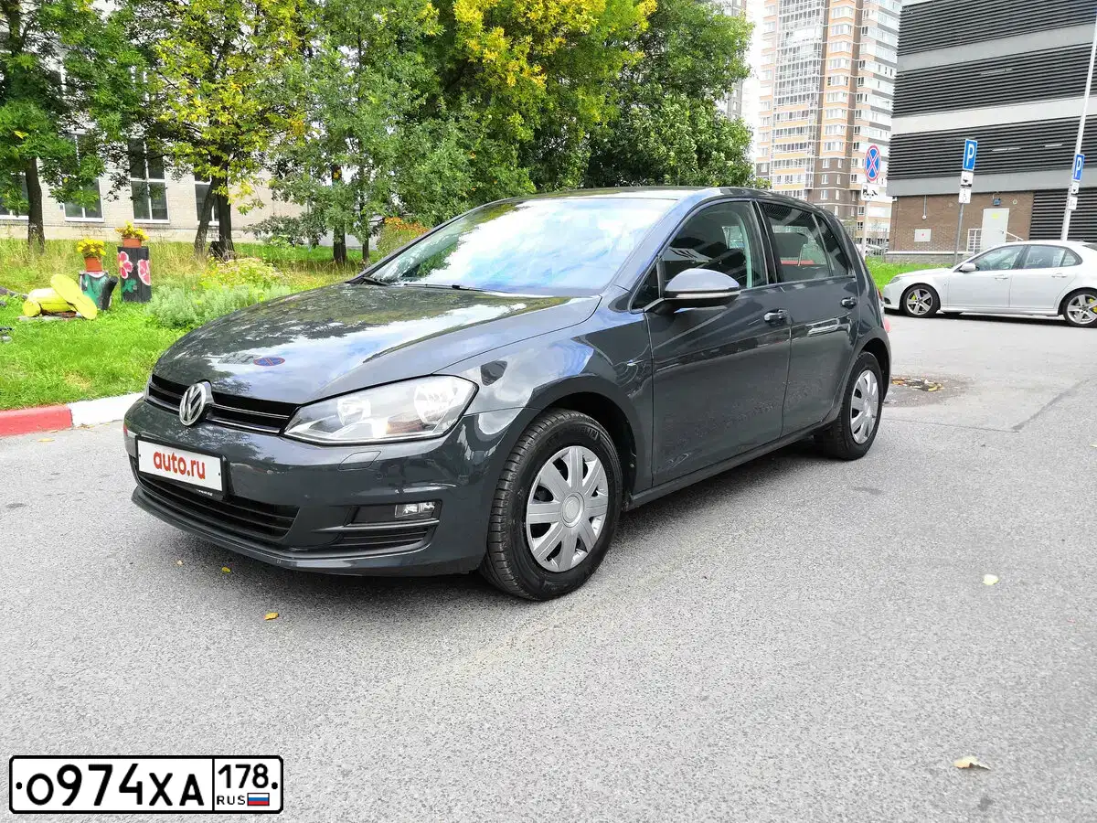 Фото автомобиля MITSUBISHI LANCER, 2006 — госномер О974ХА178. Цвет: СИНИЙ