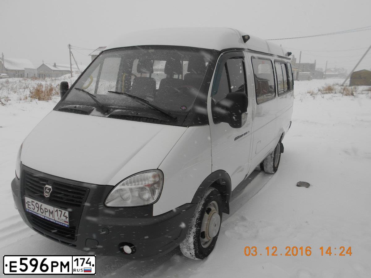 Фото автомобиля GAZ 3221 EL, 2012 — госномер Е596РМ174. Цвет: БЕЛЫЙ