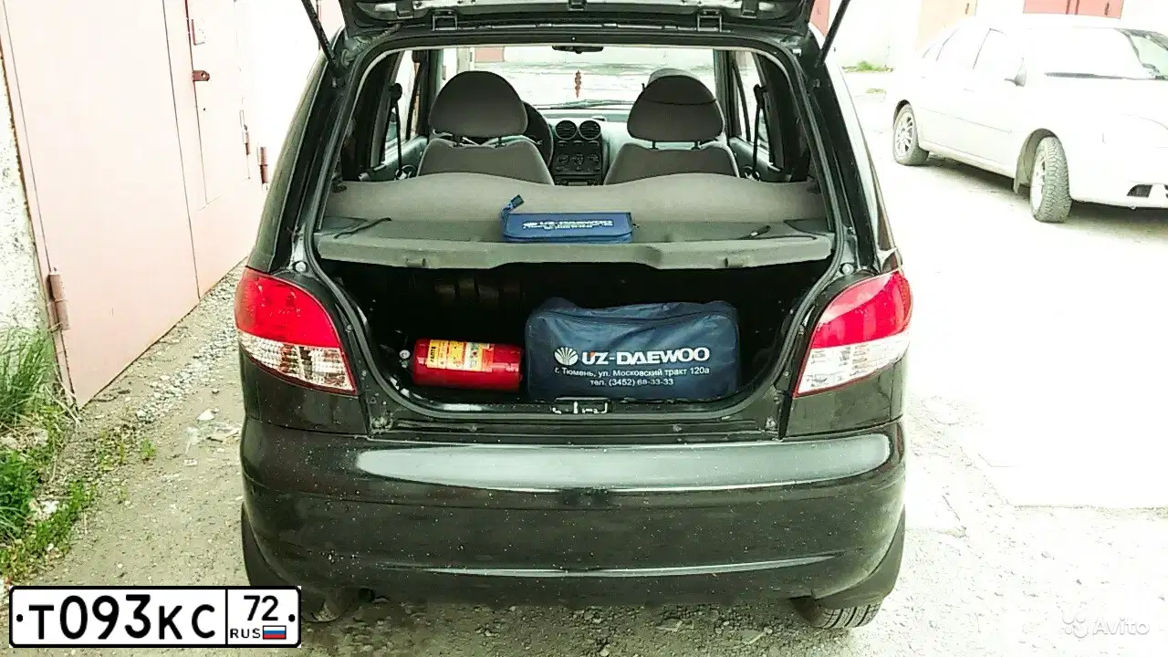 Фото автомобиля DAEWOO MATIZ, 2013 — госномер Т093КС72. Цвет: Бледно-Черный