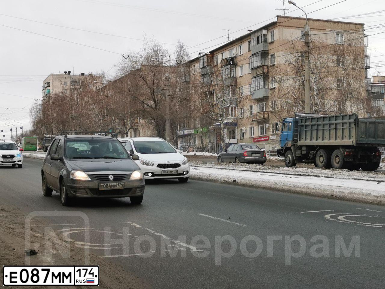 Фото автомобиля MERCEDES E-KLASSE, 1996 — госномер В543КЕ174. Цвет: БЕЛЫЙ