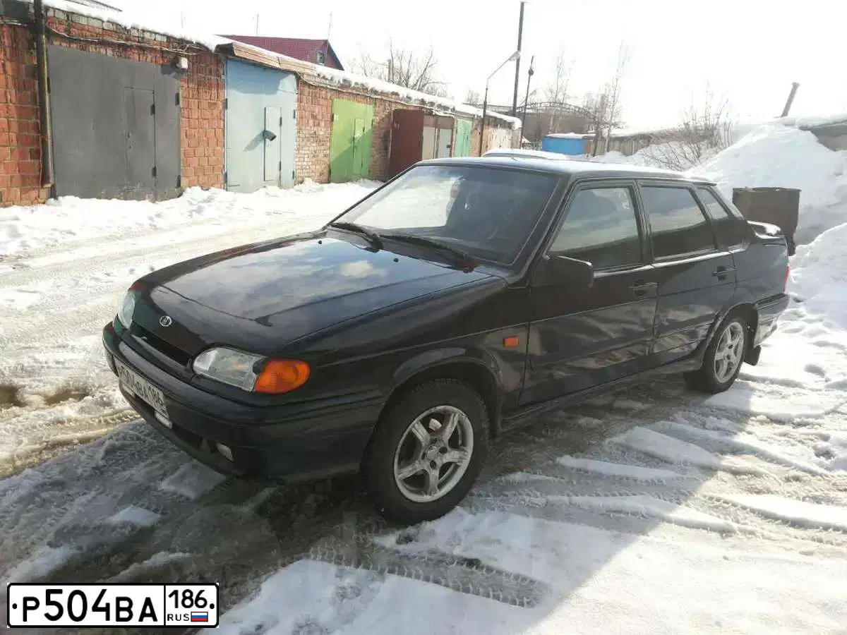 Фото автомобиля LADA 2115 SAMARA, 2008 — госномер Р504ВА186. Цвет: Темно-зеленый