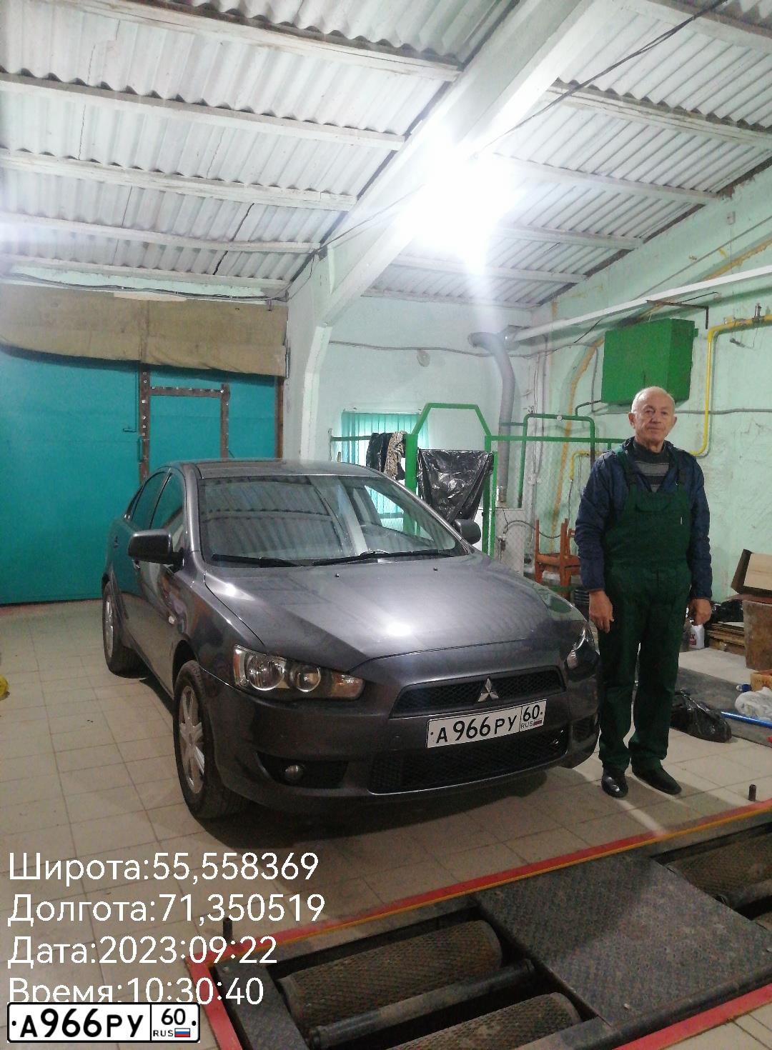 Фото автомобиля MITSUBISHI LANCER, 2007 — госномер Х166СС55. Цвет: СЕРЫЙ