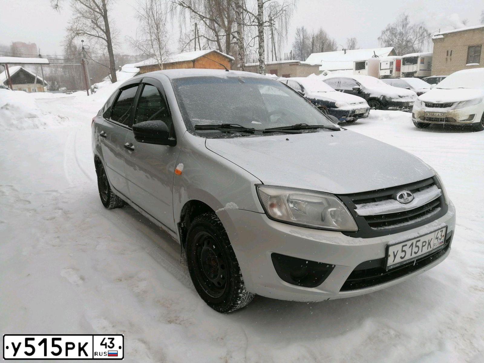 Фото автомобиля LADA 2191 GRANTA, 2016 — госномер Е677СА43. Цвет: СЕРЕБРИСТЫЙ