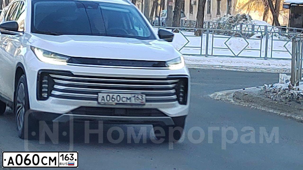 Фото автомобиля VOLVO XC60, 2013 — госномер О486ТТ716. Цвет: Белый