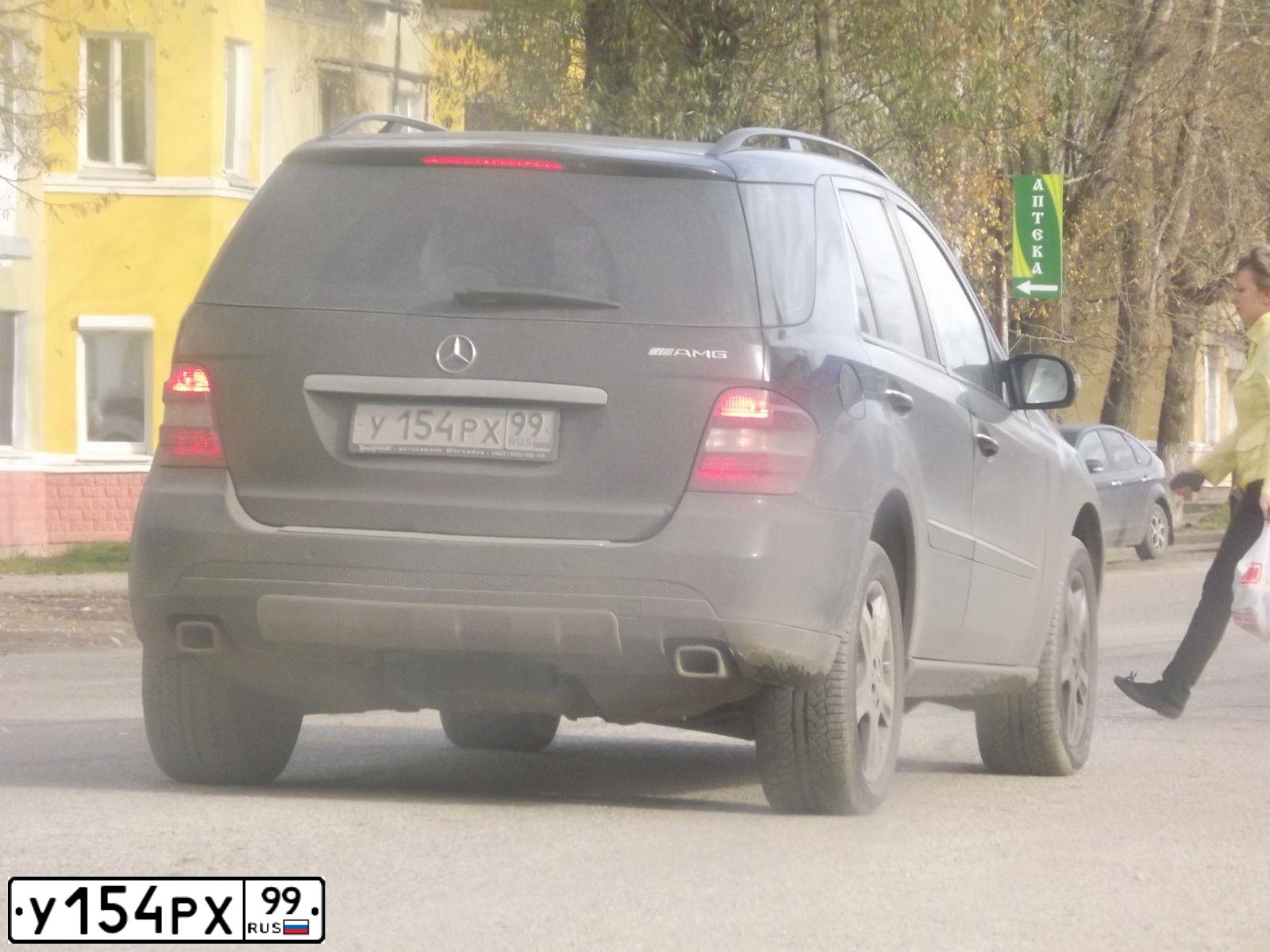 Фото автомобиля MERCEDES-BENZ M-CLASS, 2002 — госномер К591ВР57. Цвет: Темно-синий