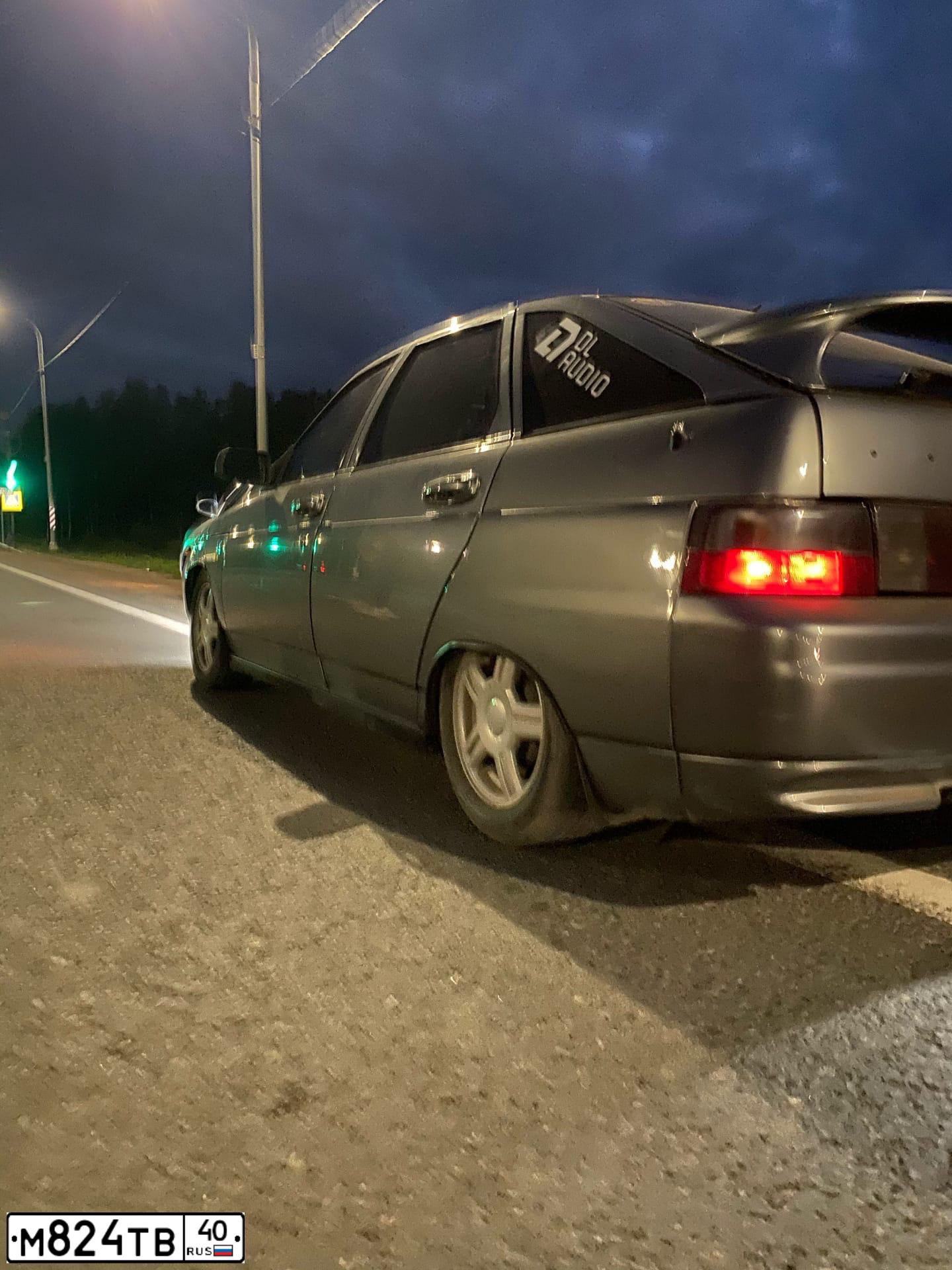Фото автомобиля LADA 2112, 2006 — госномер М458МХ67
