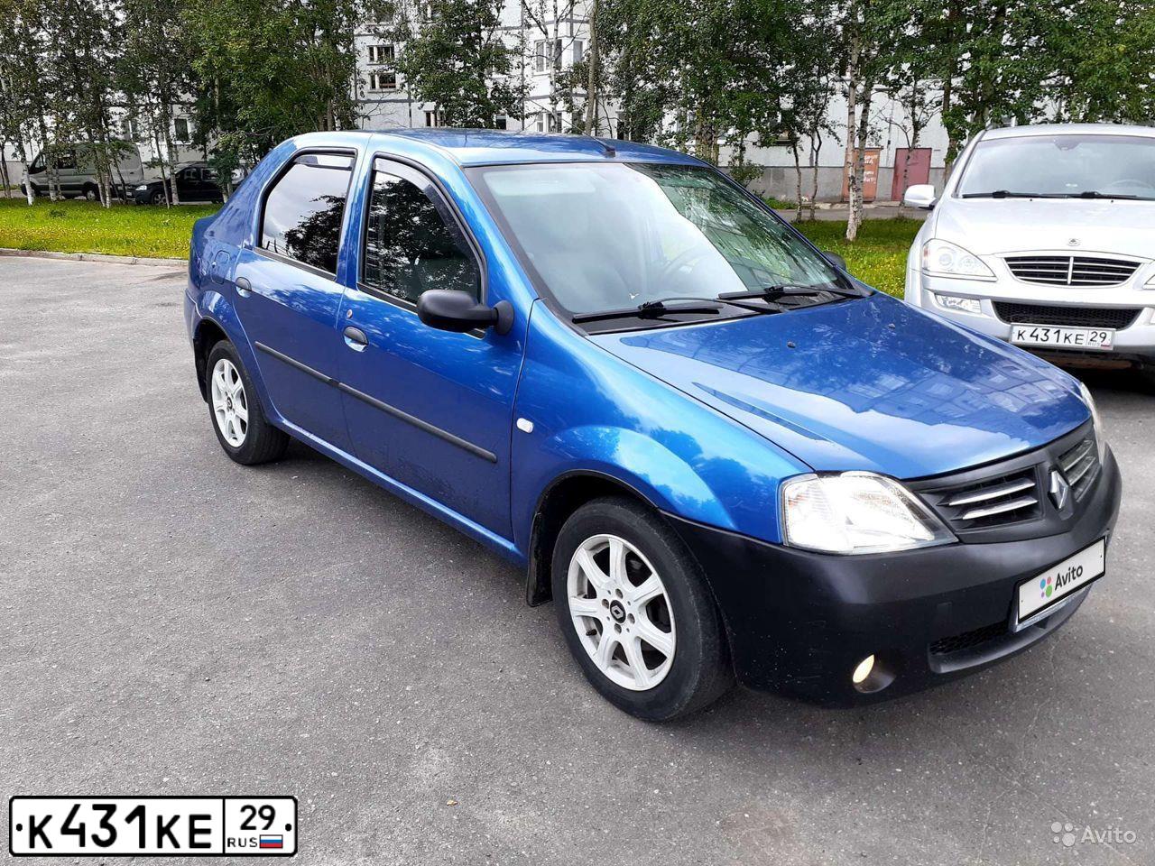 Фото автомобиля SSANGYONG KYRON, 2012 — госномер О300НН29. Цвет: Серебристый
