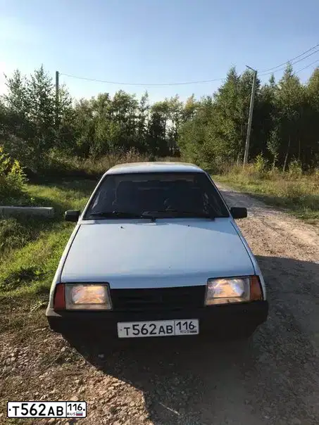 Фото автомобиля LADA 2109 SAMARA, 2004 — госномер Т562АВ116. Цвет: СЕРЕБРИСТО-ЖЕЛТЫЙ