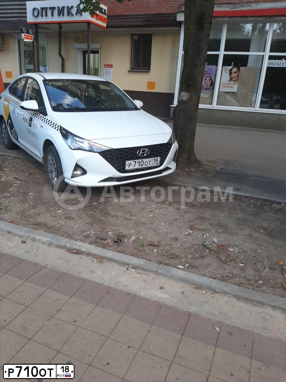 Фото автомобиля HYUNDAI SOLARIS, 2020 — госномер Р710ОТ18. Цвет: Белый