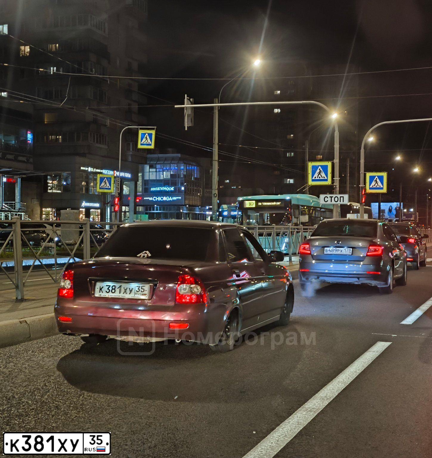 Фото автомобиля LADA 2170 PRIORA, 2008 — госномер К381ХУ35. Цвет: ТЕМНО-ВИШНЕВЫЙ