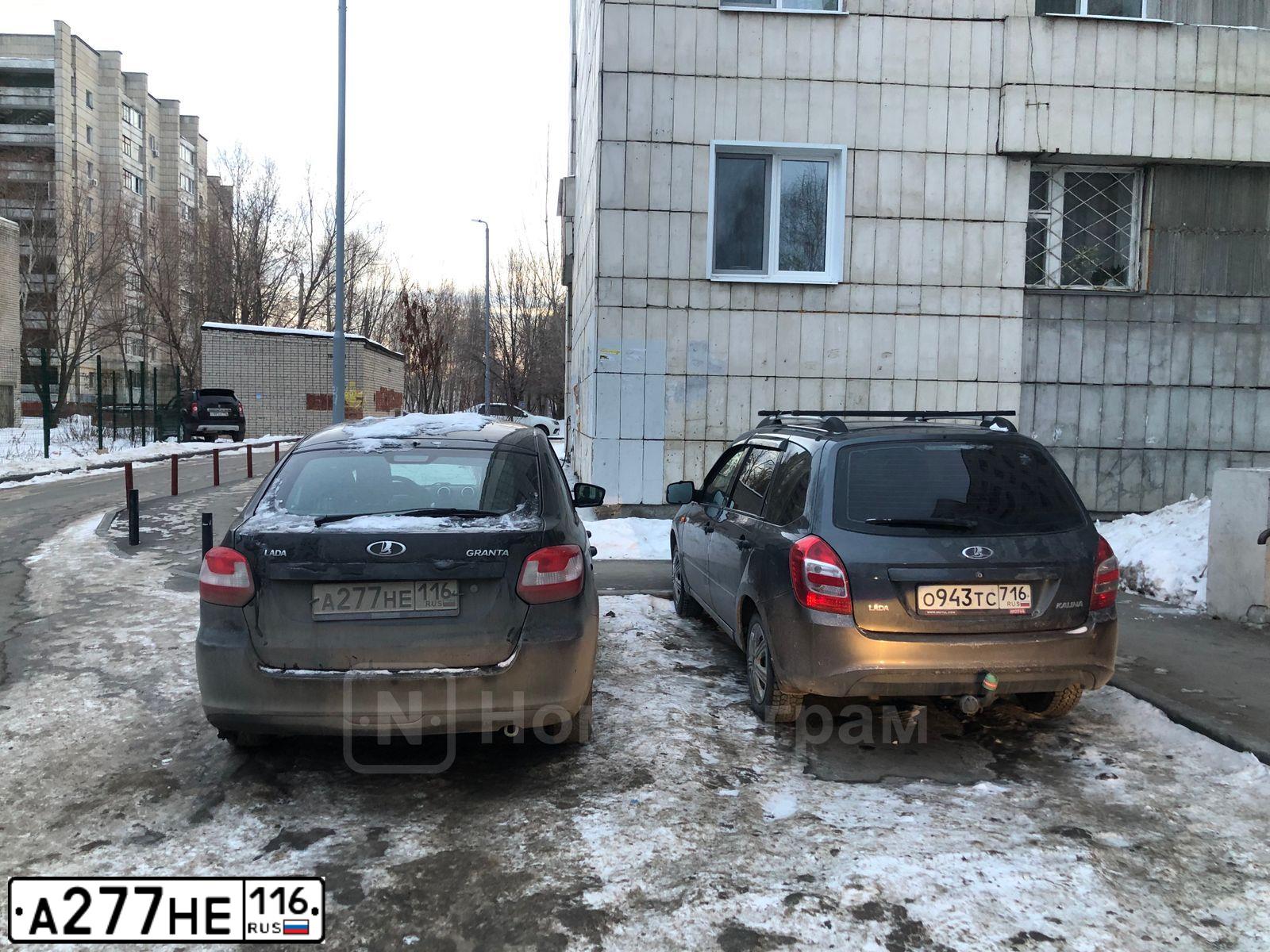 Фото автомобиля LADA 2191 GRANTA, 2017 — госномер А277НЕ116. Цвет: ЧЕРНЫЙ