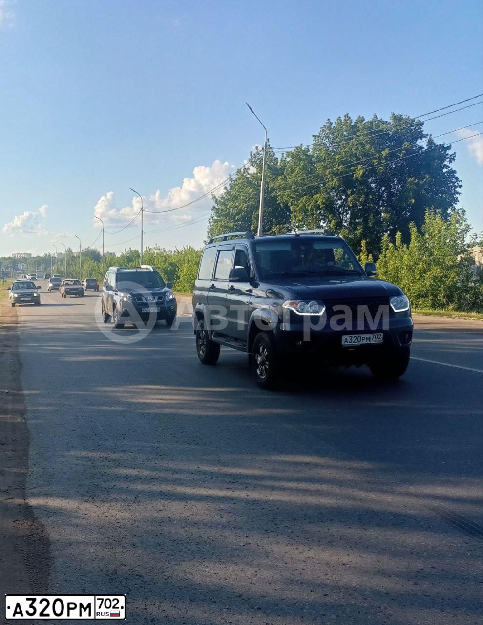 Фото автомобиля UAZ 3163 PATRIOT, 2020 — госномер А004СХ702. Цвет: СЕРЫЙ