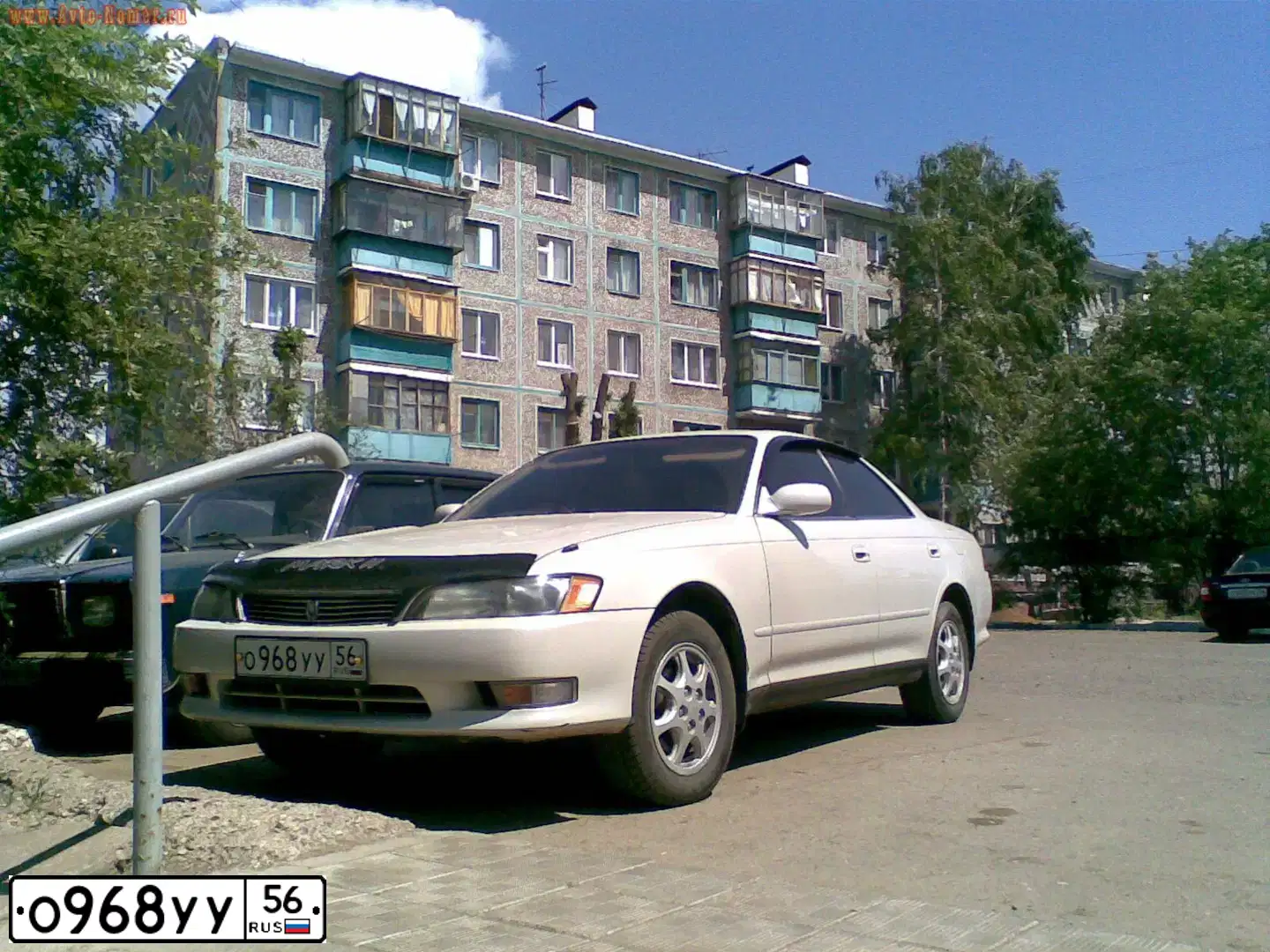 Фото автомобиля TOYOTA MARK II, 1994 — госномер О968УУ56