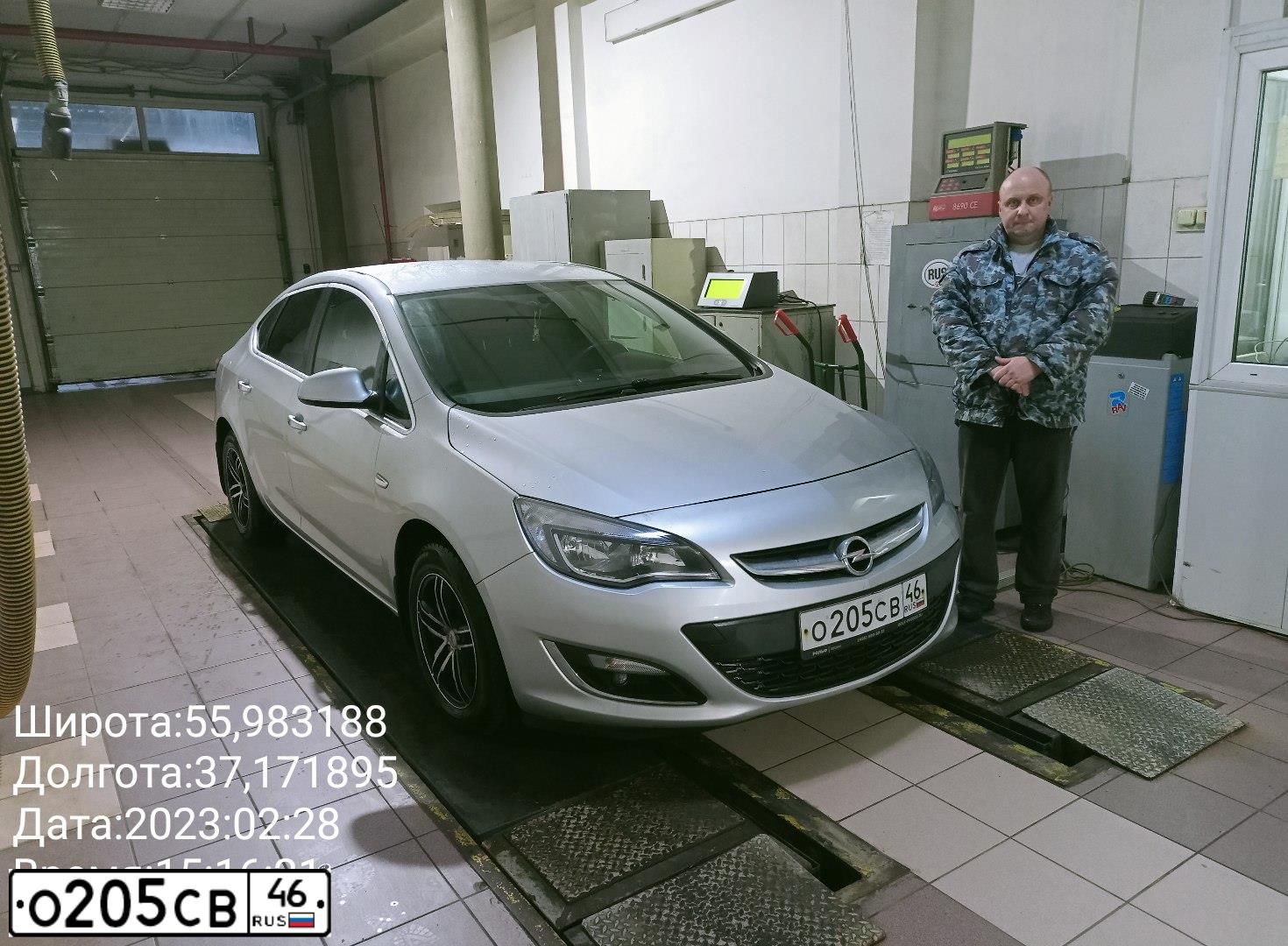 Фото автомобиля OPEL ASTRA, 2014 — госномер Т666ТА790. Цвет: СЕРЕБРИСТЫЙ МЕТАЛЛИК