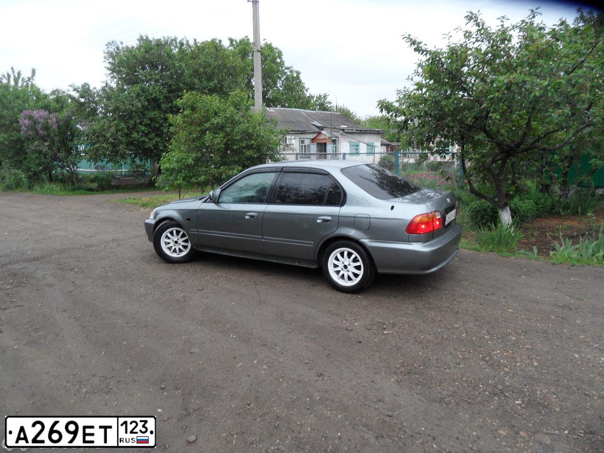 Фото автомобиля HONDA CIVIC, 2000 — госномер Н797НС193
