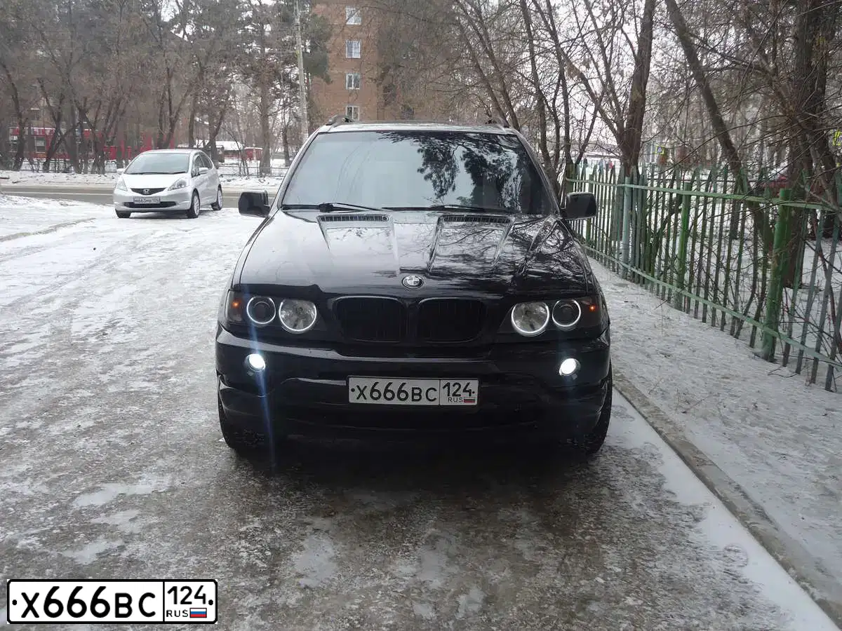 Фото автомобиля BMW X5, 2002 — госномер С888ТО177. Цвет: ЧЕРНЫЙ