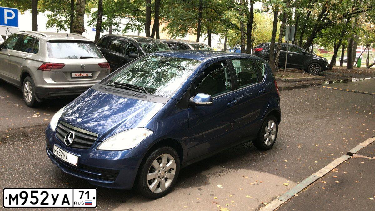 Фото автомобиля FORD FOCUS, 2000 — госномер Е716СА702. Цвет: ЗЕЛЕНЫЙ