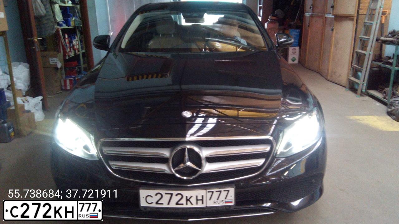 Фото автомобиля MERCEDES E-KLASSE, 2014 — госномер Х178ВР178. Цвет: Белый