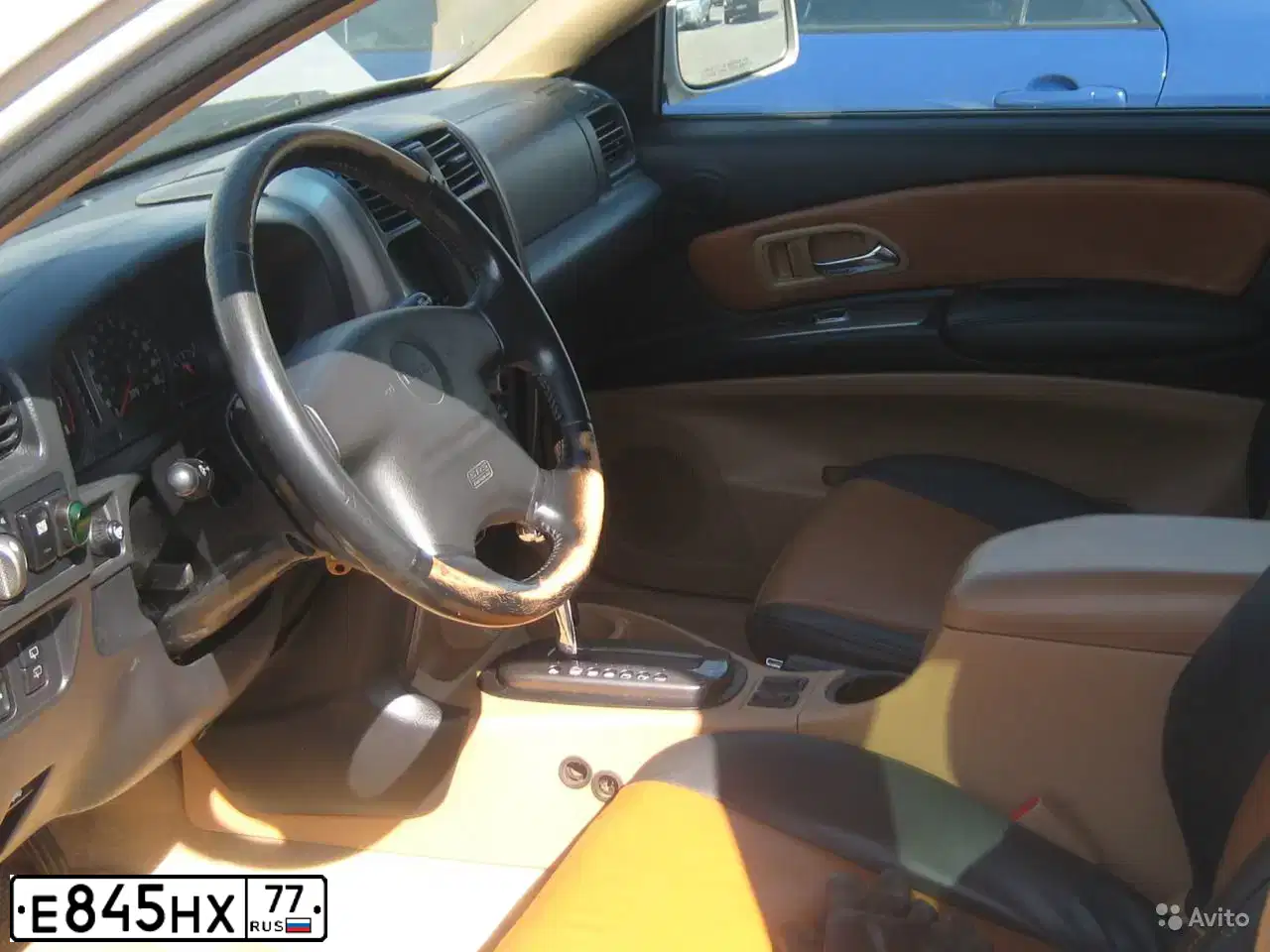 Фото автомобиля ISUZU AXIOM, 2001 — госномер М728РТ134. Цвет: СЕРЫЙ