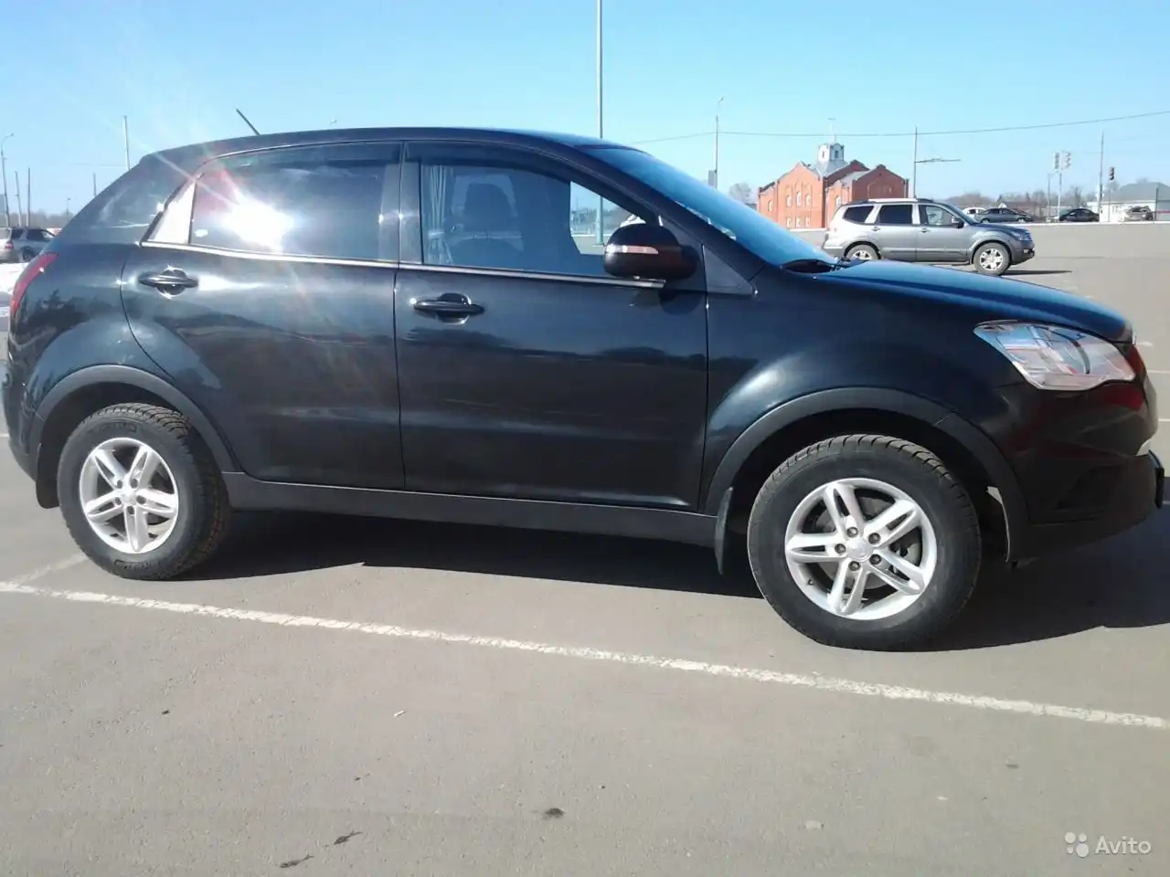 Фото автомобиля SSANGYONG ACTYON, 2012 — госномер Х752УС43. Цвет: ЧЕРНЫЙ