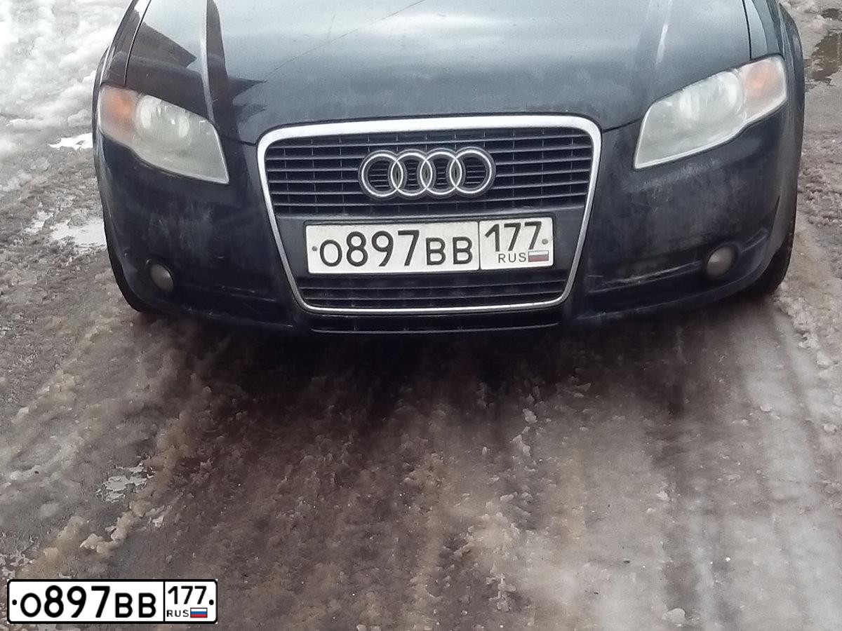 Фото автомобиля AUDI A4, 2005 — госномер Е635ВЕ196. Цвет: ЧЕРНЫЙ