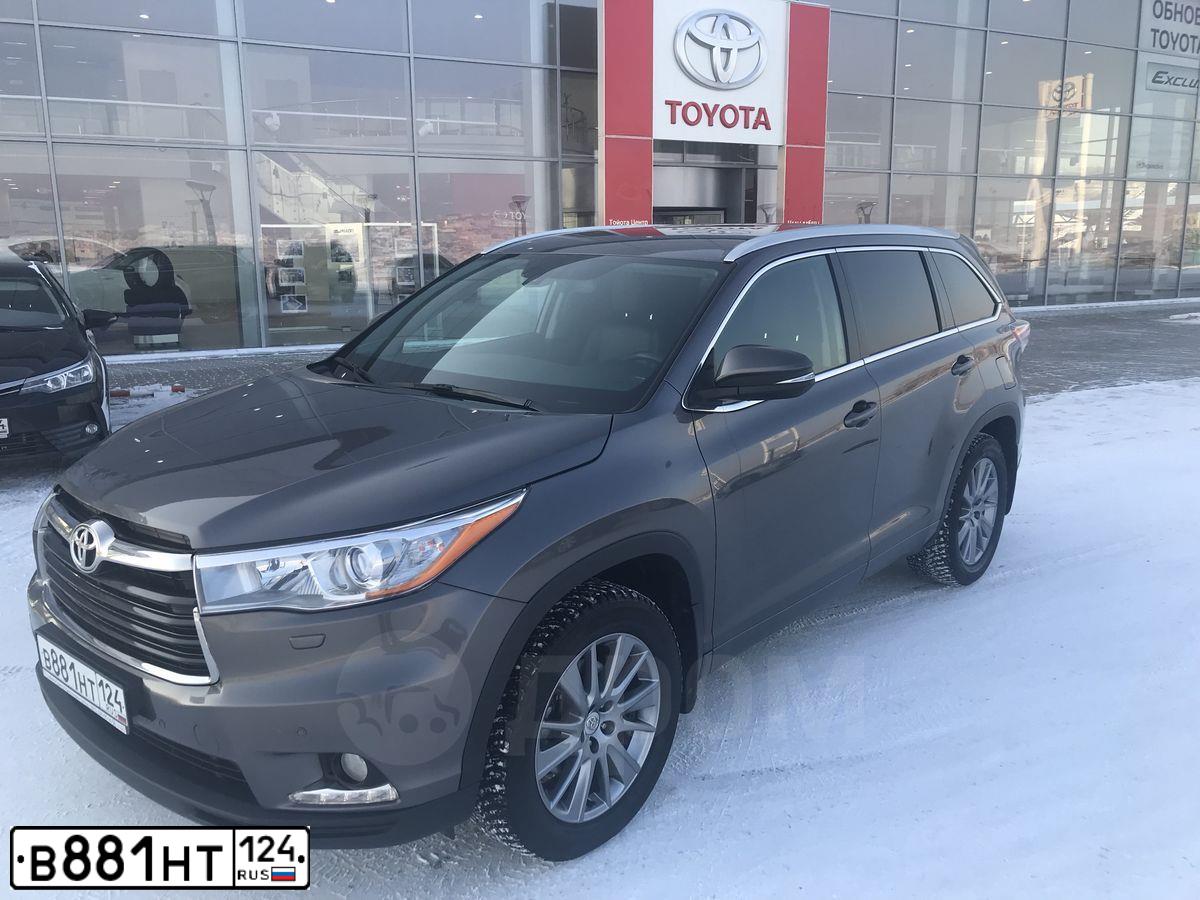 Фото автомобиля TOYOTA HIGHLANDER, 2014 — госномер В881НТ124. Цвет: Серый