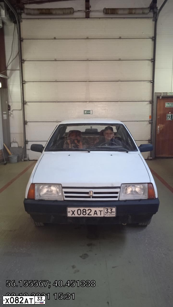 Фото автомобиля LADA 2109 SAMARA, 1997 — госномер Х082АТ33. Цвет: БЕЛЫЙ