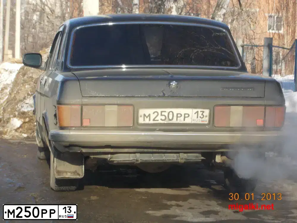 Фото автомобиля GAZ 3102 WOLGA, 2007 — госномер М250РР13. Цвет: АВАНТЮРИН