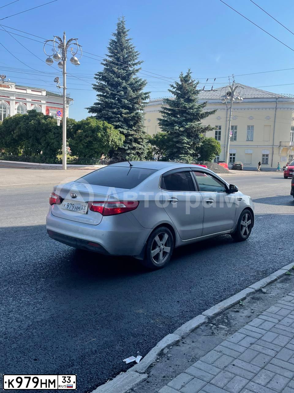 Фото автомобиля LADA 2115 SAMARA, 2011 — госномер К979НМ33. Цвет: СРЕДНИЙ СЕРО-ЗЕЛЕНЫЙ МЕТ.