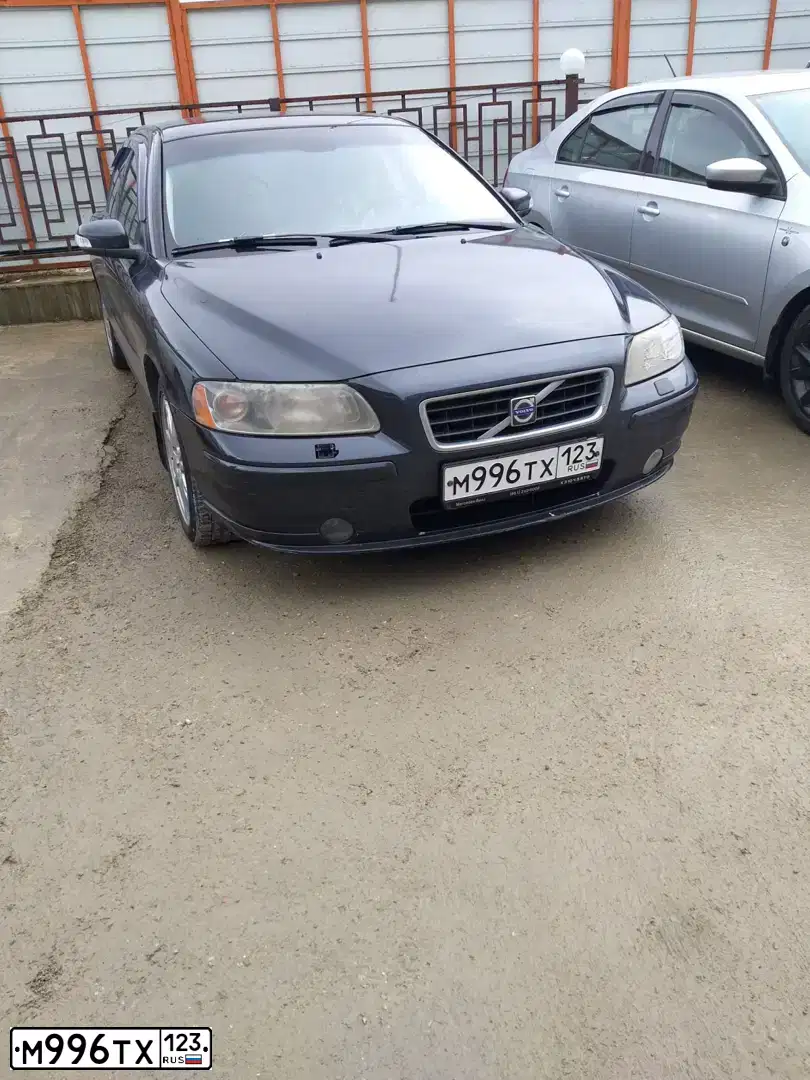 Фото автомобиля VOLVO S60, 2007 — госномер М996ТХ123. Цвет: ЧЕРНЫЙ
