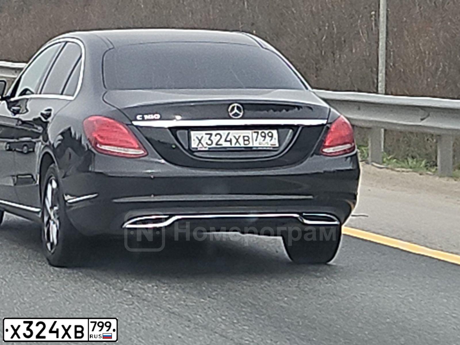 Фото автомобиля MERCEDES C-KLASSE, 2015 — госномер Х324ХВ799. Цвет: ЧЕРНЫЙ