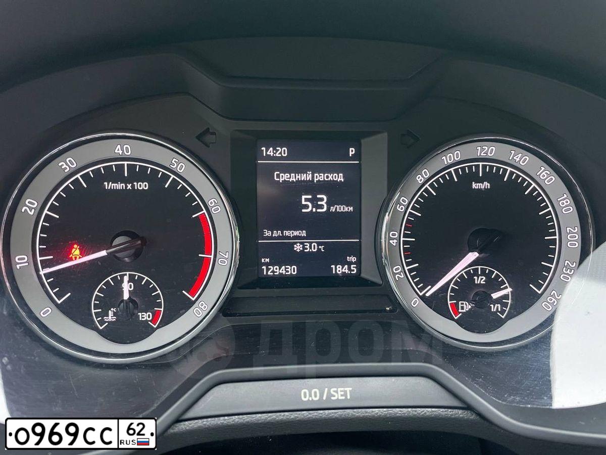 Фото автомобиля SKODA OCTAVIA, 2017 — госномер О969СС62. Цвет: СЕРЕБРИСТЫЙ