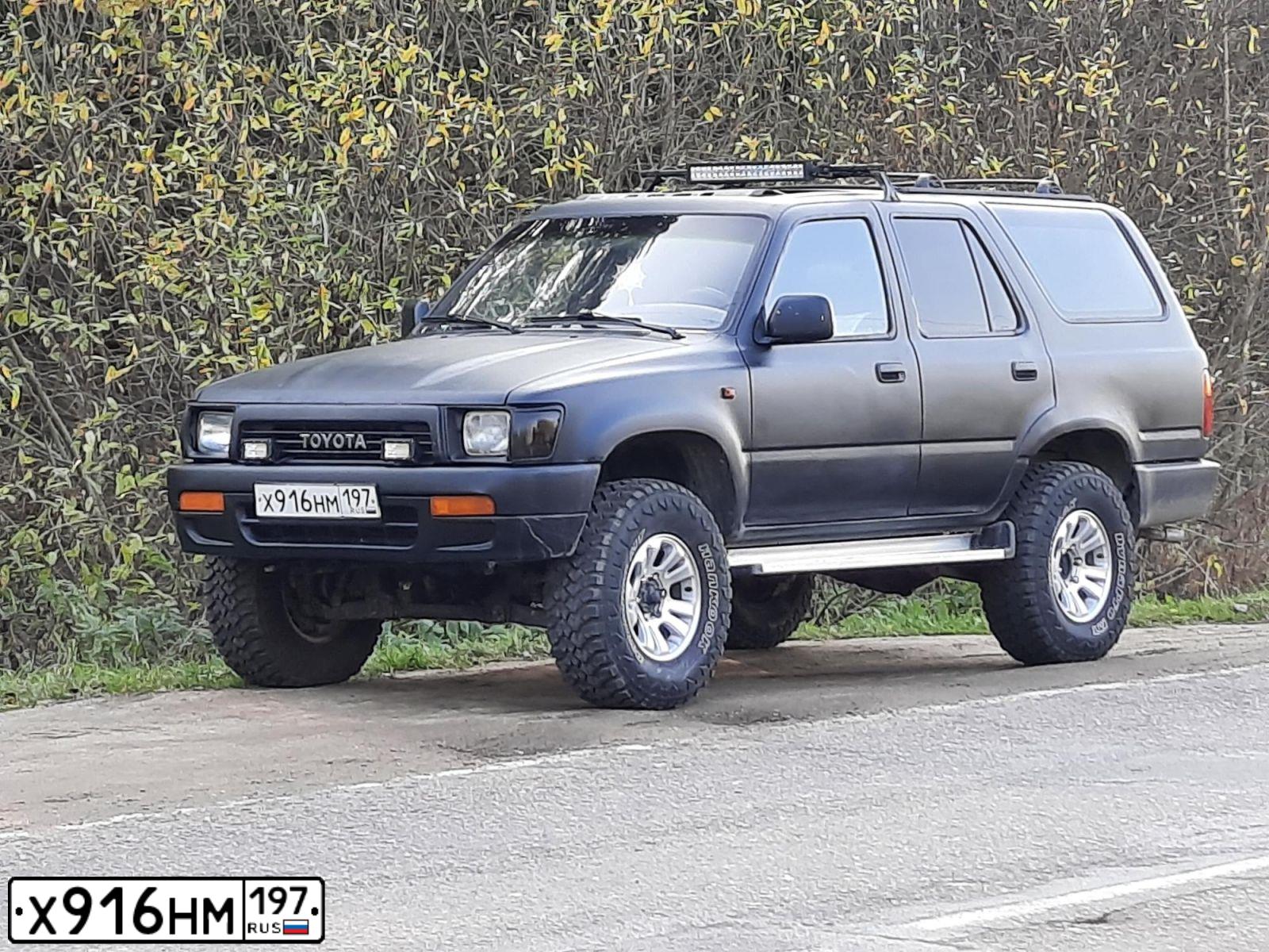 Фото автомобиля TOYOTA RUNNER, 1992 — госномер С614МН136