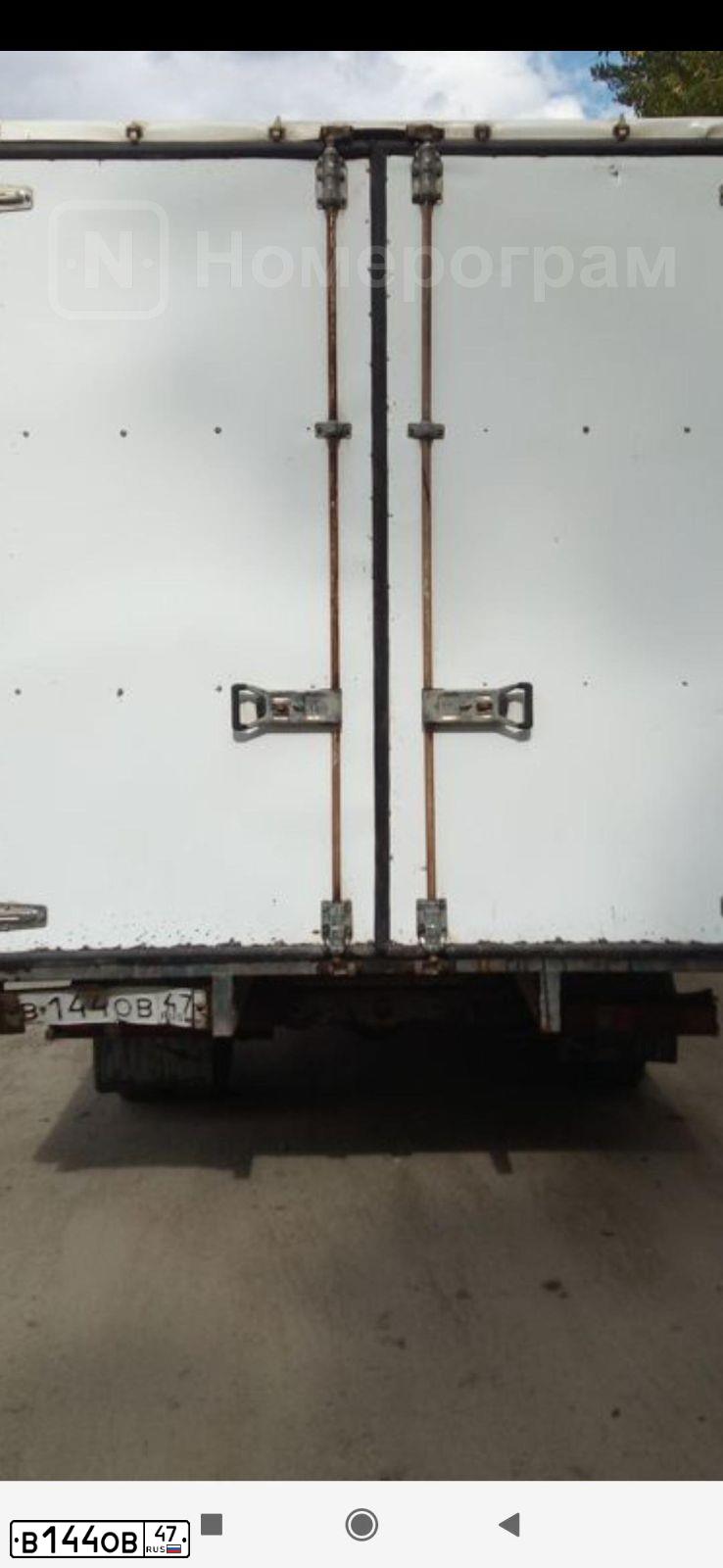 Фото автомобиля GAZ Z 3302 GAZEL, 2006 — госномер В196КН122. Цвет: Белый