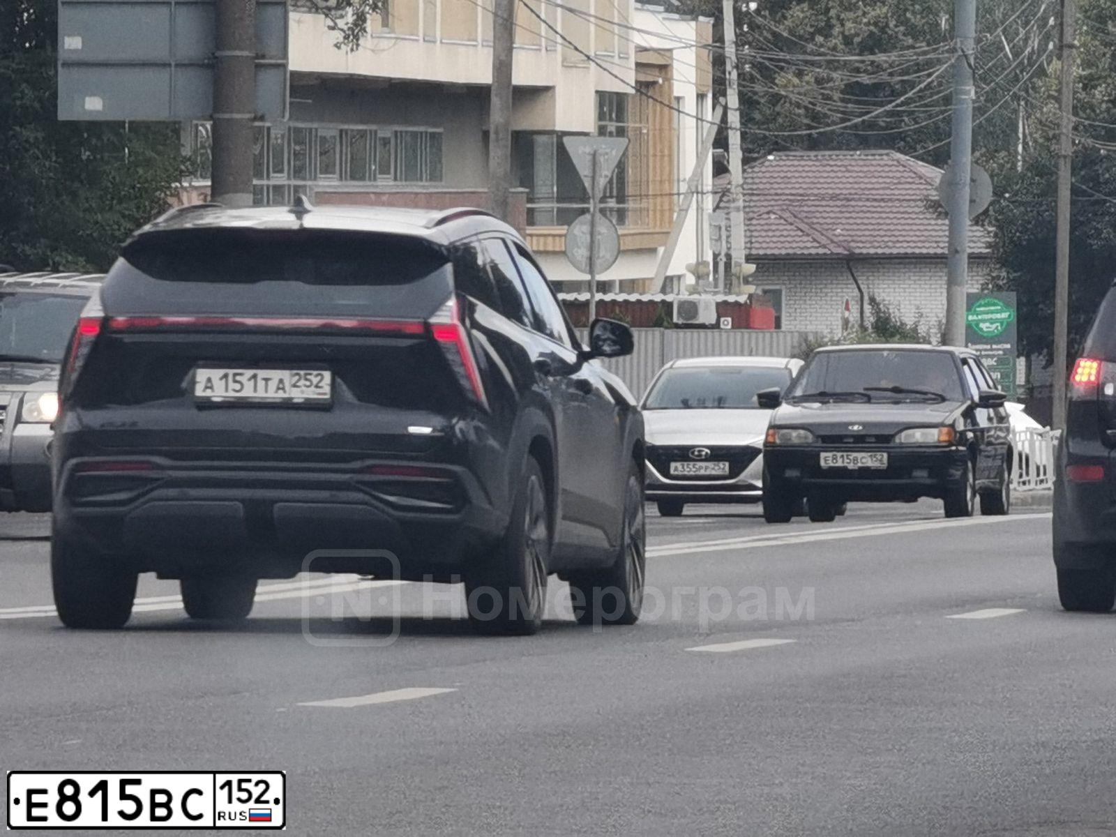 Фото автомобиля LADA 2114 SAMARA, 2009 — госномер Е815ВС152. Цвет: ЧЕРНЫЙ