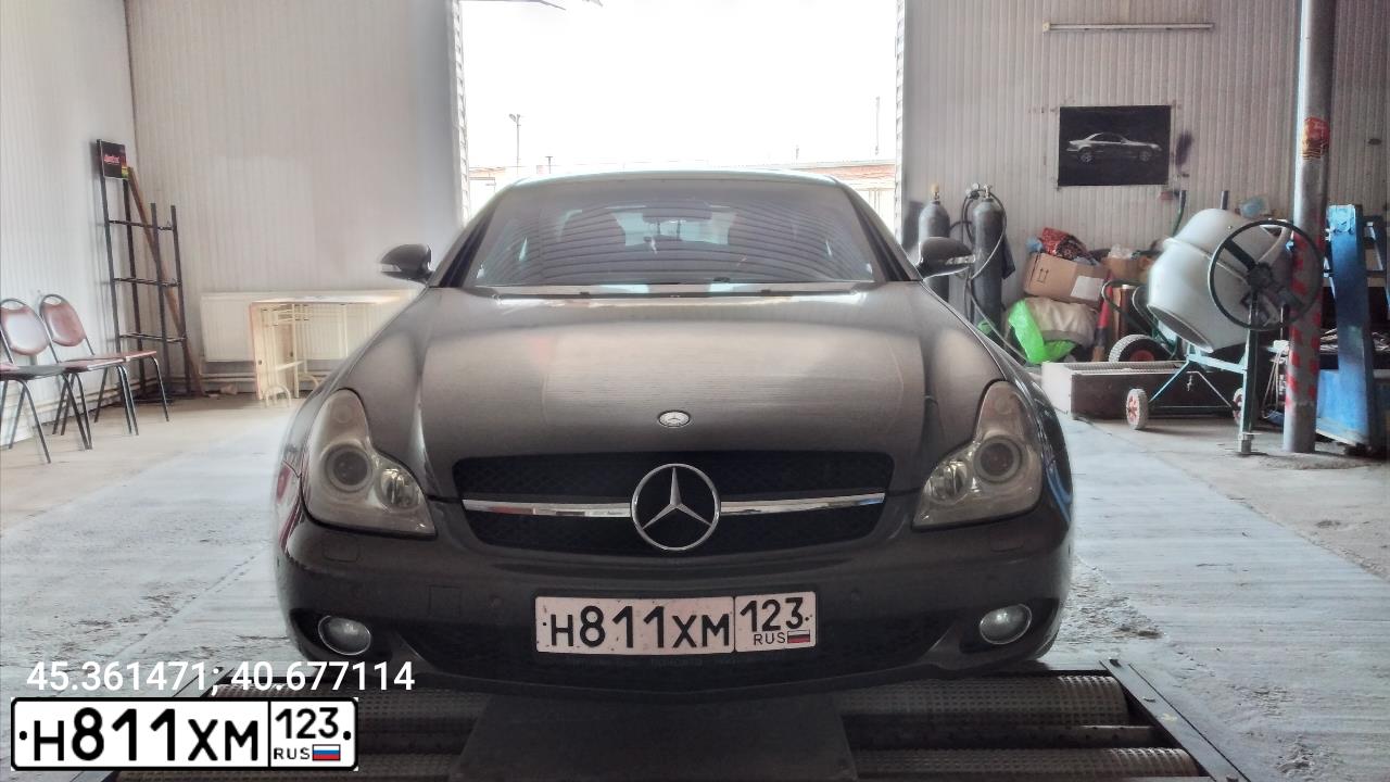 Фото автомобиля MERCEDES-BENZ CLS, 2007 — госномер С774АЕ40