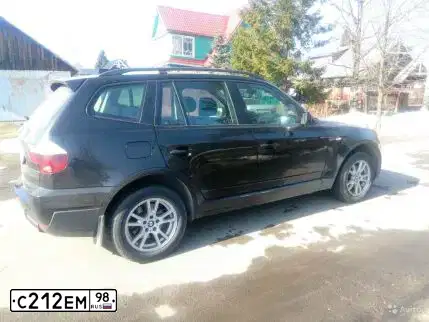 Фото автомобиля BMW X3, 2006 — госномер О860ММ47. Цвет: ЧЕРНЫЙ