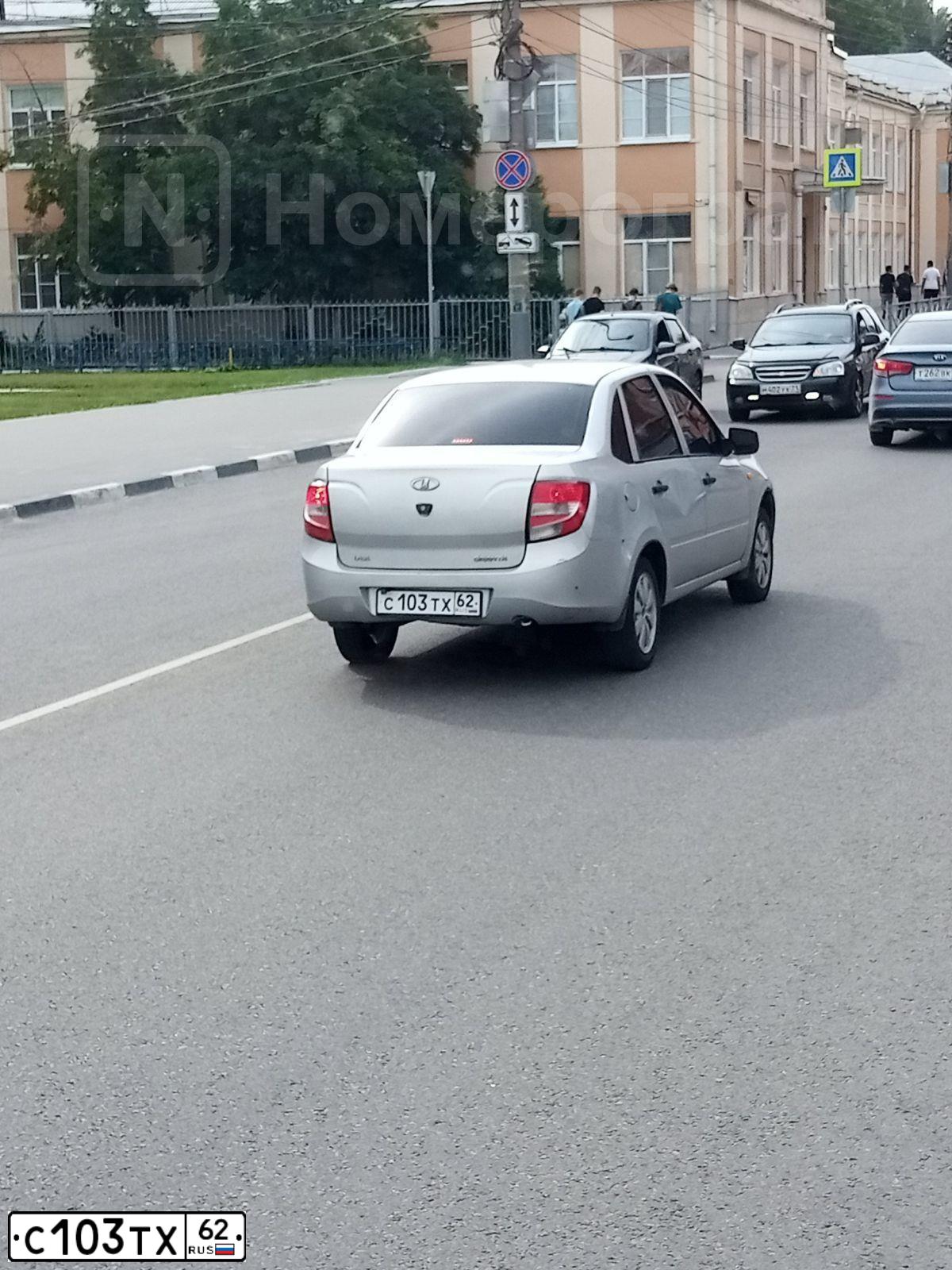 Фото автомобиля LADA 2190 GRANTA, 2014 — госномер Т202СА62. Цвет: Серебристый
