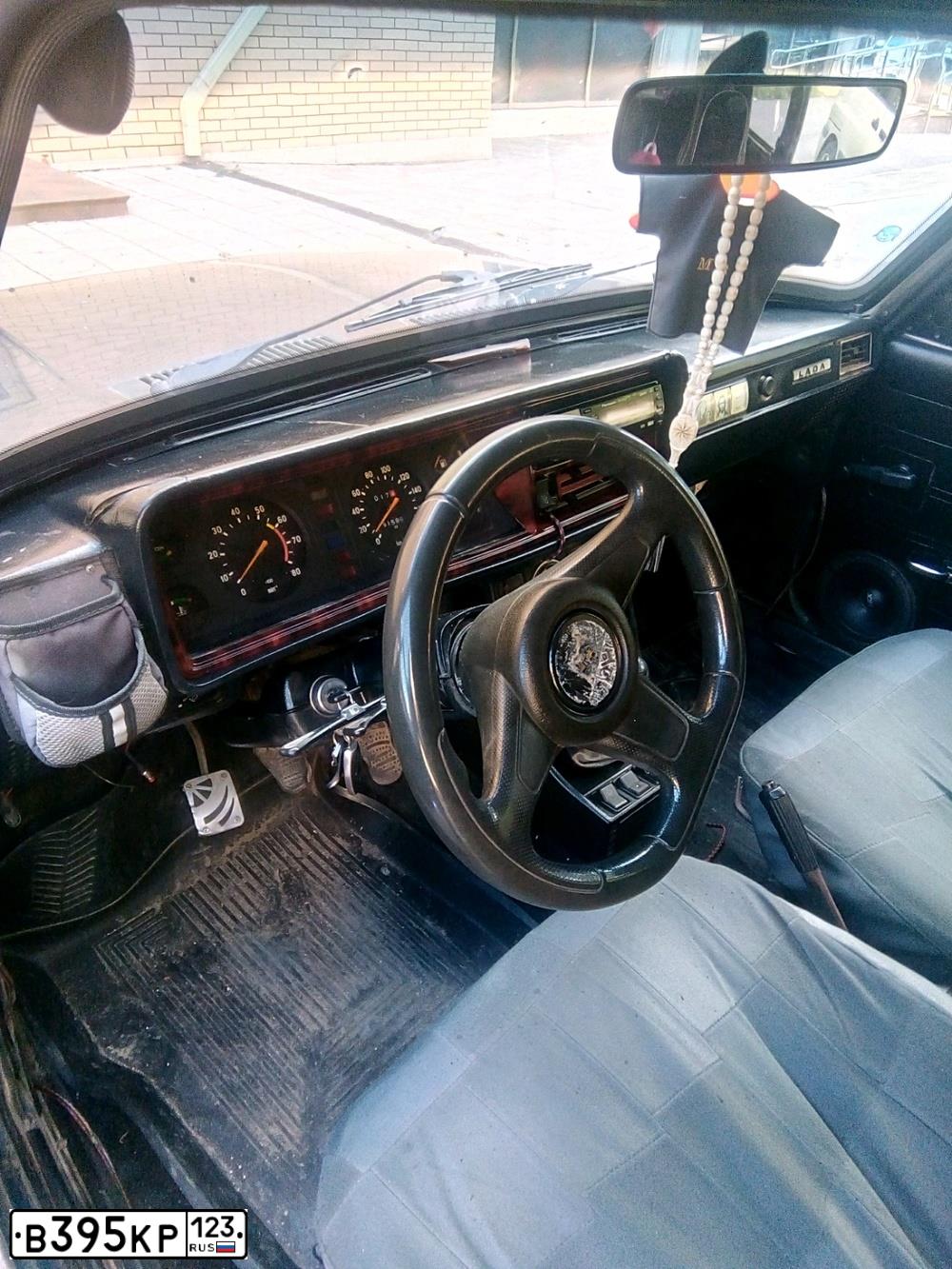 Фото автомобиля LADA 2107, 1997 — госномер В395КР123. Цвет: МУРЕНА